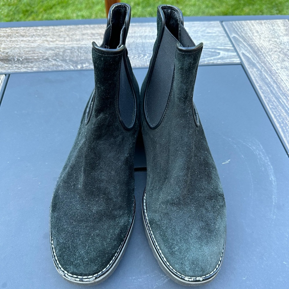 GUC gabor black suede booties